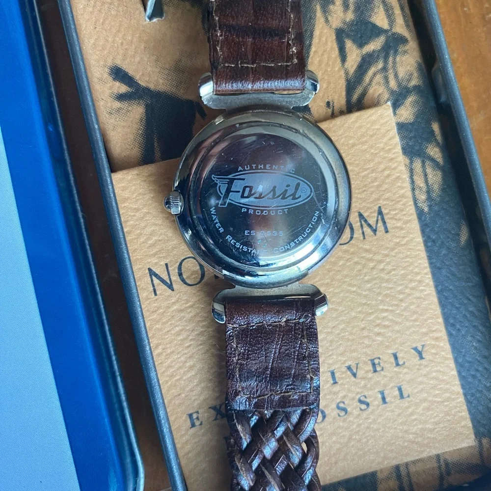 1994 FOSSIL MULTI COLOR STONE WATCH ES-8585